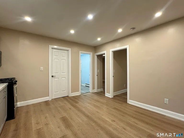 1248 N Main St #1 — Photo 3