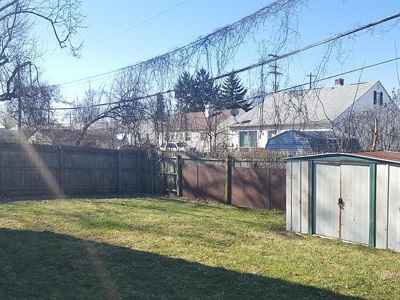 4th image of 3295 Walmar Dr