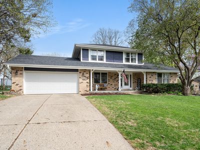 1035 Clared Cir, West Des Moines, IA, 50266