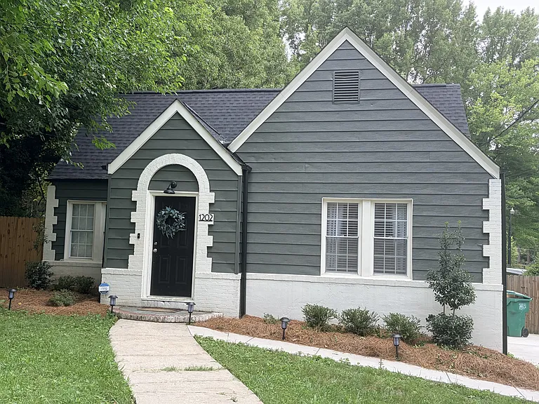 1202 Cedrow Dr — Photo 1