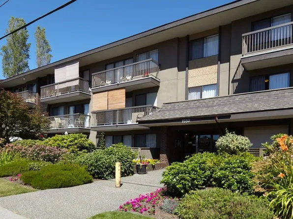 Blackwood Apartments, 1550 Blackwood St, White Rock, BC V4B 3V4