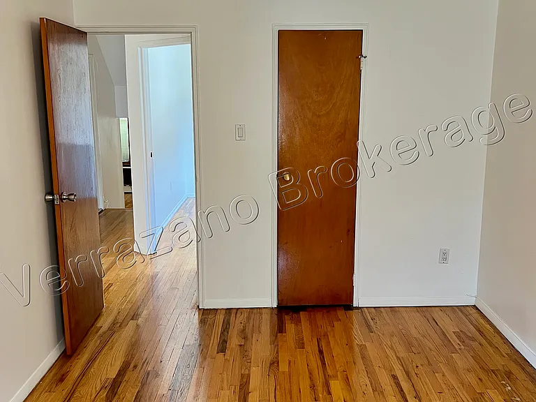 181 Bay 46th St #2 — Photo 18