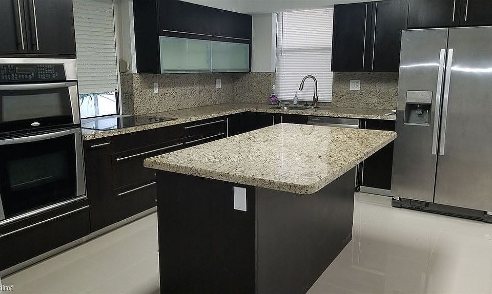 1st image of 20301 NE 30th Ave APT 116