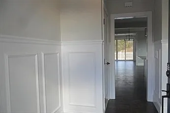 2 bed, 2.5 bath, 2200 sqft, $5,000 — Photo 2