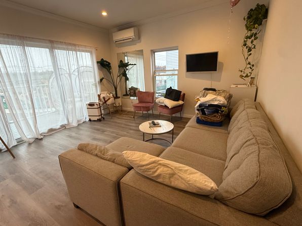 (undisclosed Address)