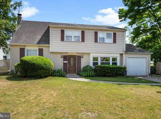 127 Harvest Rd, Cherry Hill, NJ 08002