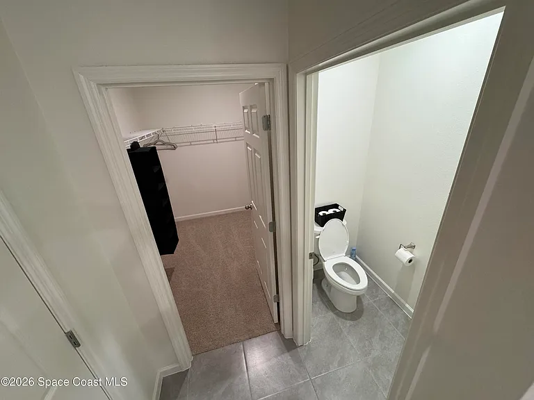 1349 Ashford Ave NE — Photo 10