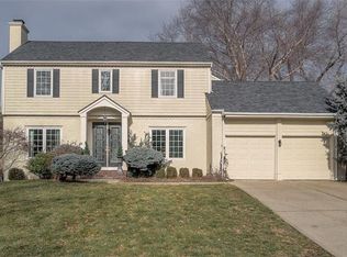 12340 Reeds Rd, Overland Park, KS 66209