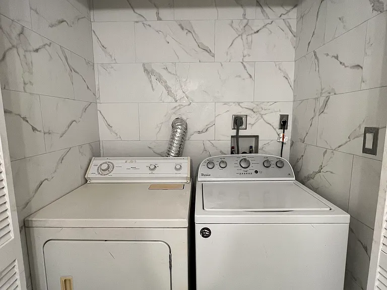 10421 Mahogany Key Cir #325 — Photo 5