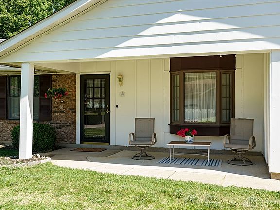 5th image of 5611 Signet Dr