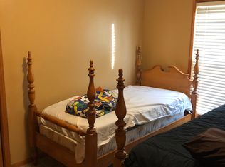 233 Edgewood Dr, Wellsville, KS 66092