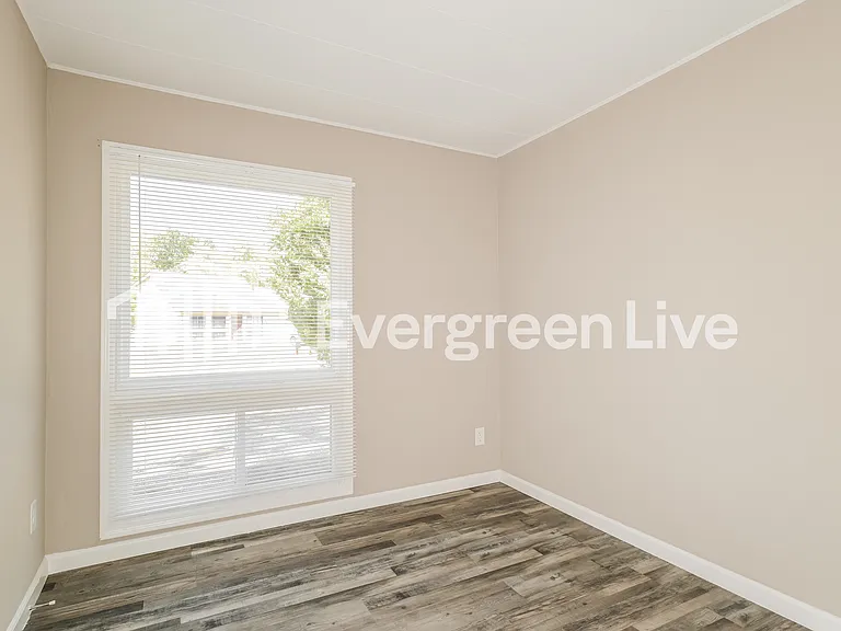 2756 Shadowcreek Dr — Photo 11