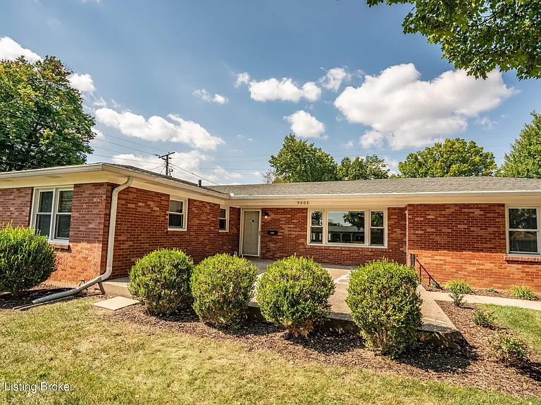 9008 Haviland Ave — Photo 4