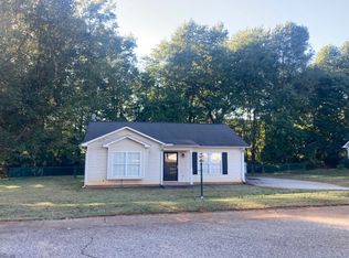 165 Notchwoods Dr, Boiling Springs, SC 29316