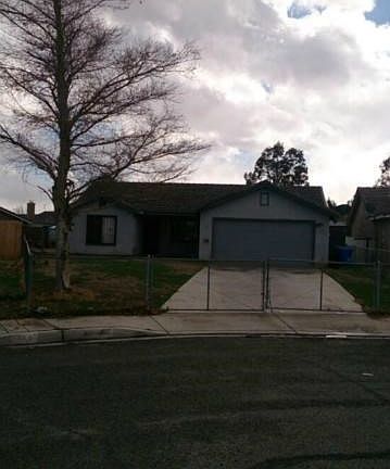 4th image of 11831 Cambridge St