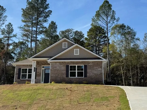 584 Walnut Creek Pkwy, Pendergrass, GA 30567