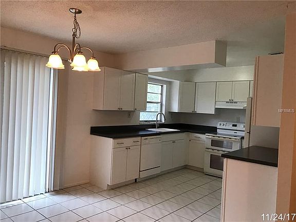 4th image of 7281 Glasgow Ave