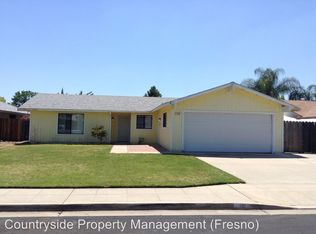 1702 Holland Ave, Clovis, CA 93611