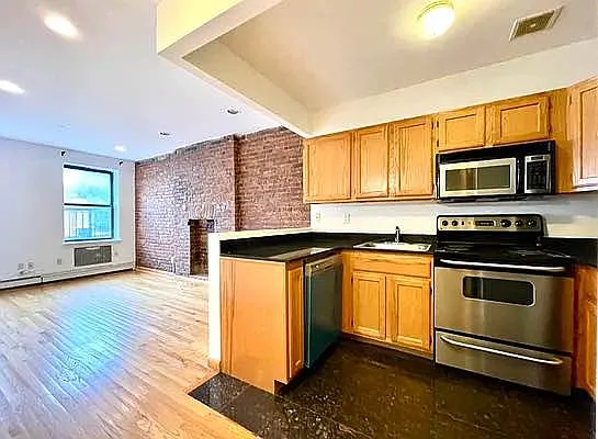 Rented by Metropolitan Property Group | media 15