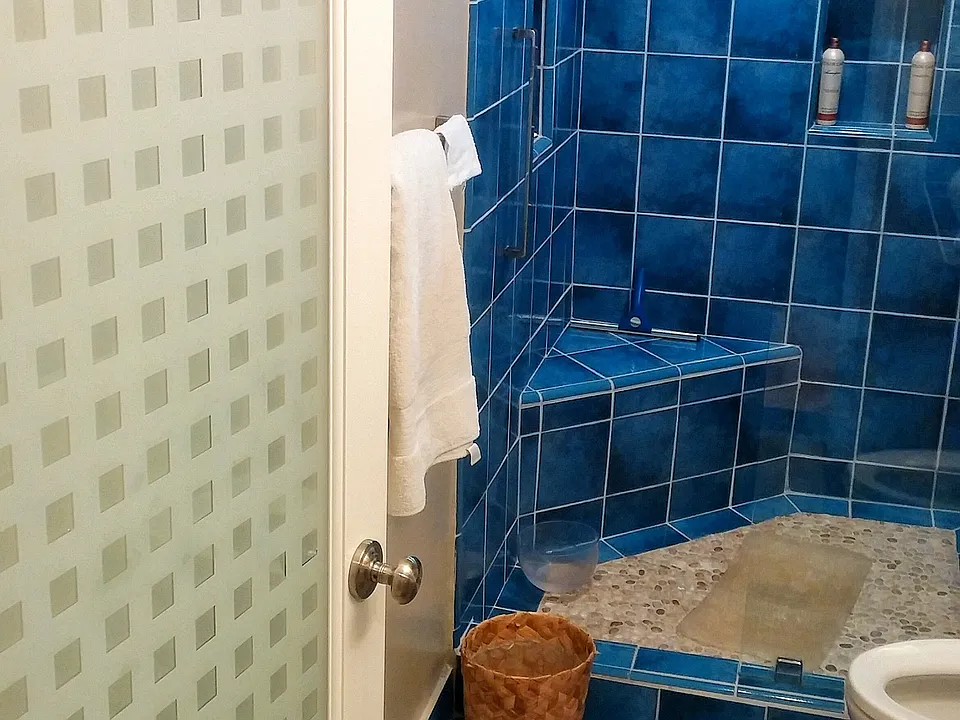 2nd Bathroom