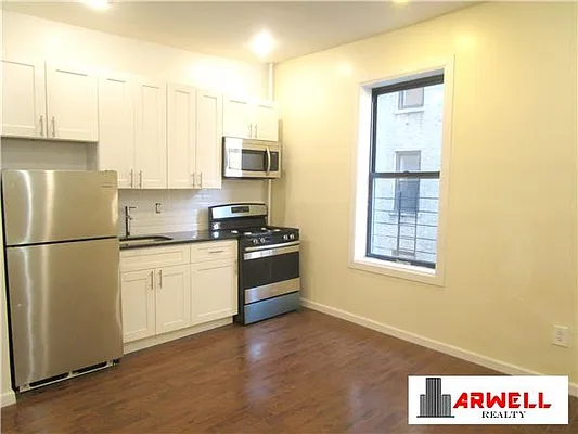 Rented by Arwell Realty | media 24