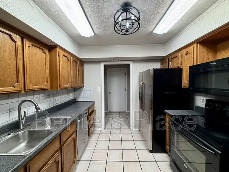 14148 S Poplar Pl — Photo 8