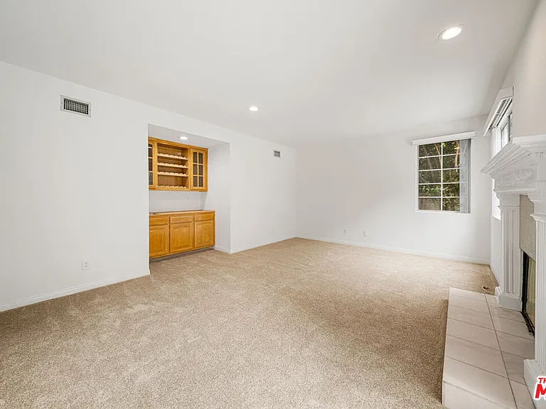 4144 Colfax Ave — Photo 24