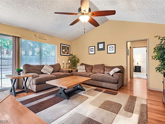 5th image of 3879 Valley Meadow Dr