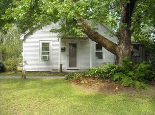 451 Clayton Rd, Schenectady, NY 12304