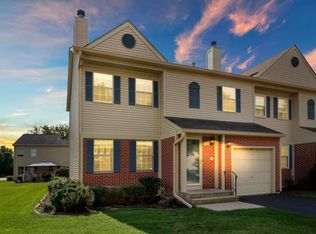407 Ballard Dr, Algonquin, IL 60102