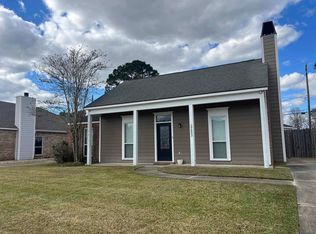 17653 Nine Oaks Ave, Baton Rouge, LA 70817