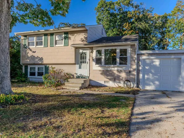 109 Willow Dr, Cape May, NJ 08204
