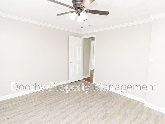 5th image of 727 Talley Rd