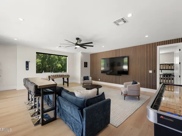 4546 E CAMPBELL Avenue, Phoenix, AZ 85018