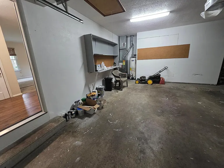 4604 Imperial Dr — Photo 17