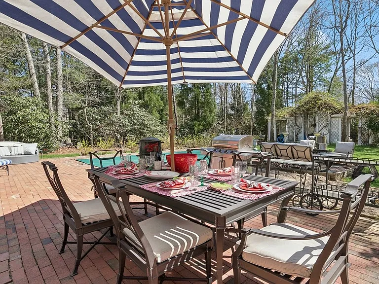 4 Marion Ln — Photo 19