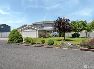 7690 McDougal Avenue NE, Moses Lake, WA 98837