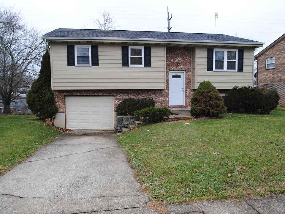 1st image of 8461 Village Dr