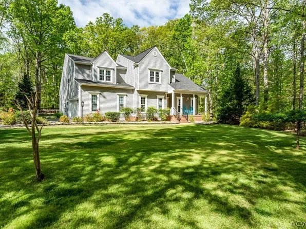 3179 Shadow Creek Dr, Powhatan, VA 23139