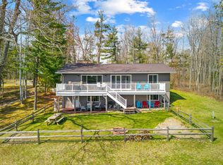 12145 Davis St, Atlanta, MI 49709