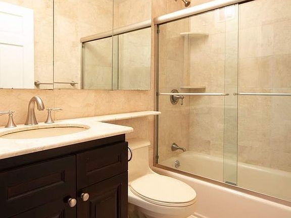 5th image of 111 E 30th St #10BF