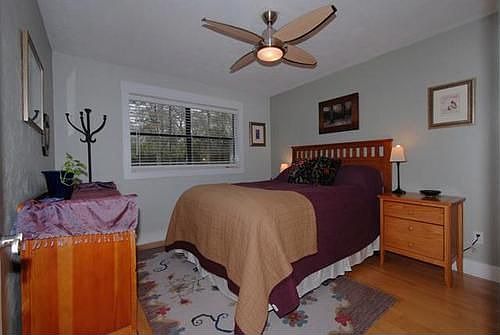 5th image of 1809 Linden Ln