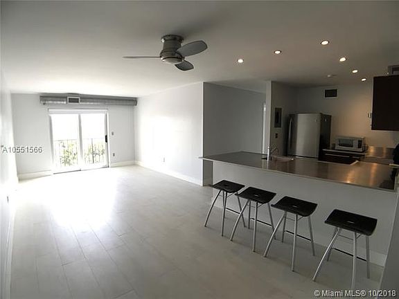 3rd image of 1900 Meridian Ave APT 406