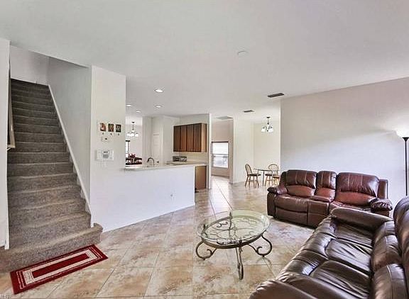5th image of 8090 Silver Birch Way