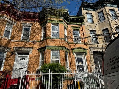 257 E 28th St, Brooklyn, NY, 11226