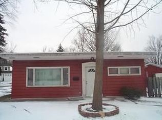 358 W Bush St, Caro, MI 48723