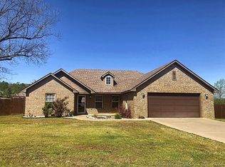 18084 S Pecan Creek Cir, Tahlequah, OK 74464