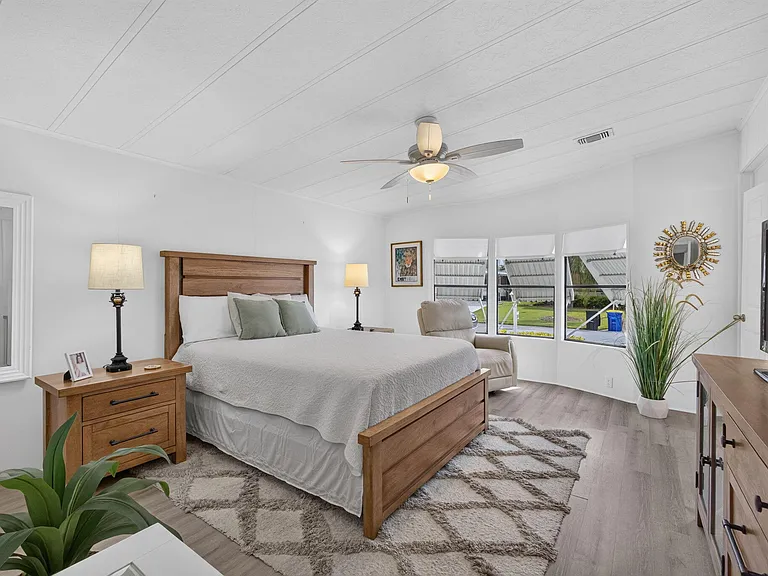 7640 SE Shenandoah Dr — Photo 38