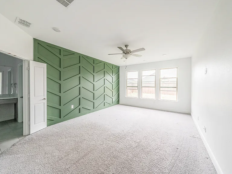 727 Mahogany Ln — Photo 36
