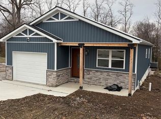 420 Saint Elmo St, Paris, MO 65275